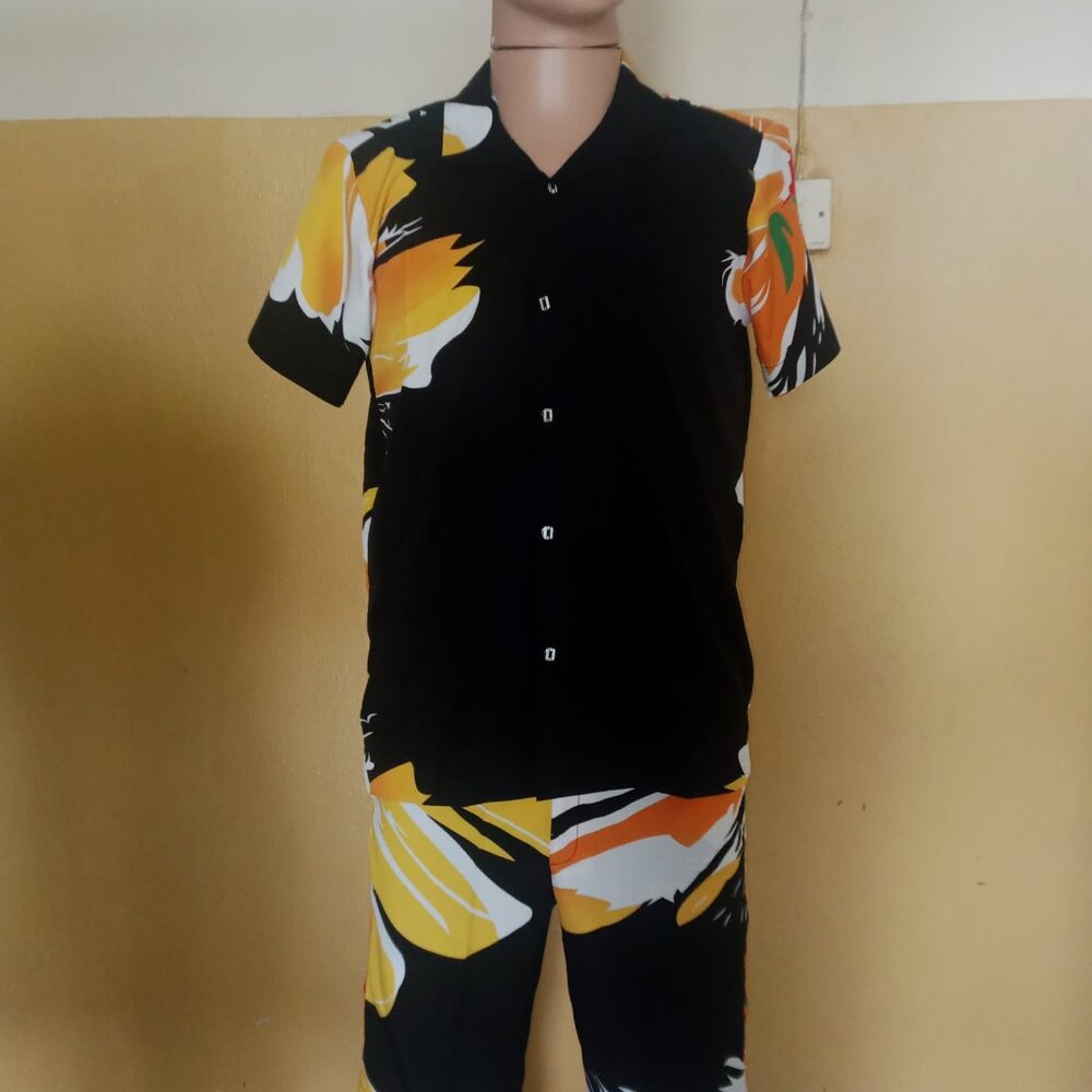 Men's casual pool/ beach lounge 2 set- with side pockets - Picture 2 of 12